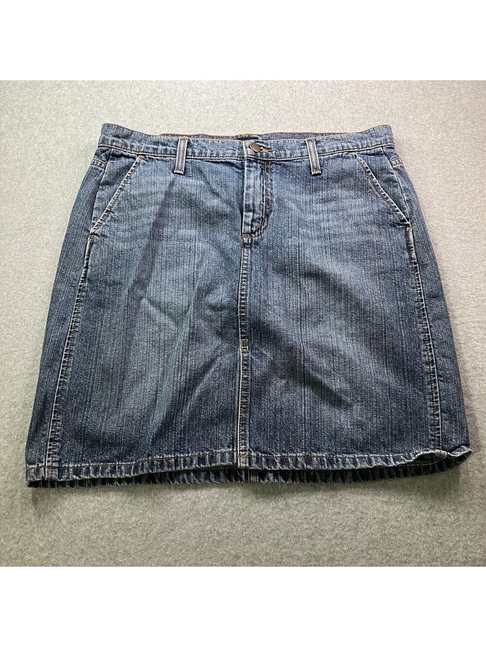 Mossimo Skirt Womens Size 10 Blue Light Wash Denim Jean Mini Straight